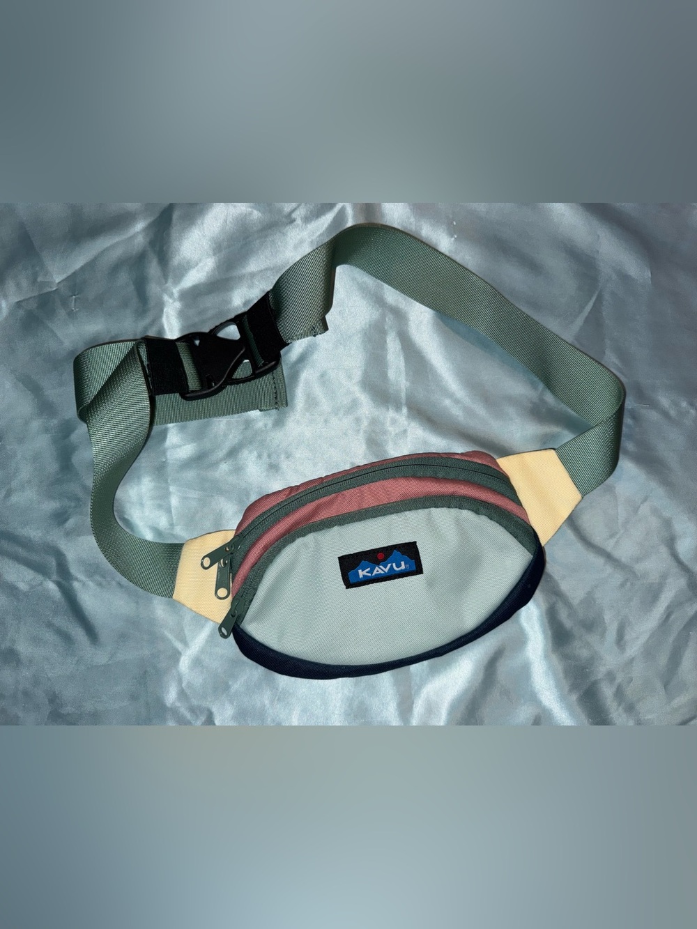 KAVU Spectator Belt Bag - UO Exclusive